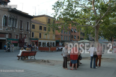 CAMPO S.MAGHERITA © 2003 Graziano Arici/Rosebud2 DORSODURO BAR CAFFE OSTERIE