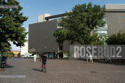 MESTRE PIAZZA BARCHE © 2003 Graziano Arici/Rosebud2