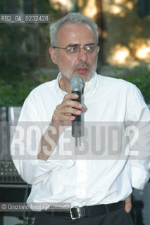 50° ESPOSIZIONE INTERNAZIONALE DARTE LA BIENNALE DI VENEZIA - GIARDINI - LE INSTALLAZIONI DI  VIVERE VENEZIA  © 2003 Graziano Arici/Rosebud2 / CONSORZIO VENEZIA NUOVA / IUAV..FRANCESCO BONAMI