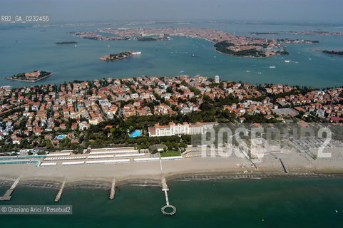 VENEZIA 22/07/2003 - LIDO © 2003 Graziano Arici/Rosebud2 FOTO AEREA