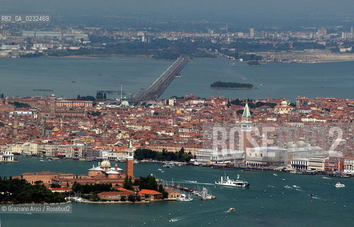 VENEZIA 22/07/2003 - VENEZIA © 2003 Graziano Arici/Rosebud2 FOTO AEREA