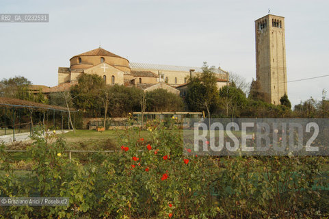 VENEZIA - TORCELLO LOCANDA CIPRIANI : IL GIARDINO DELLE ROSE  © 2003 Graziano Arici/Rosebud2 HOTEL RISTORANTE