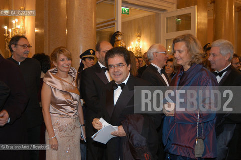 VENEZIA 14/12/03 - INAUGURAZIONE DEL GRAN TEATRO LA FENICE IL DEPUTATO VITTORIO BIANCO   ©Graziano Arici/Rosebud2
