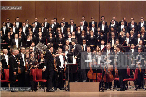 VENICE 14/12/03 - THE CONCERT CONDUCTED BY RICCARDO MUTI WITH THE ORCHESTRA DEL GRAN TEATRO LA FENICE FOR THE GALA - ARCHIVIO Graziano Arici/Rosebud2
