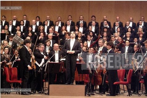 VENICE 14/12/03 - THE CONCERT CONDUCTED BY RICCARDO MUTI WITH THE ORCHESTRA DEL GRAN TEATRO LA FENICE FOR THE GALA - ARCHIVIO Graziano Arici/Rosebud2