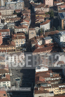 VENEZIA - MESTRE : PIAZZA FERRETTO E TORRE CIVICA  © 2004 Graziano Arici/Rosebud2  / FOTO AEREA