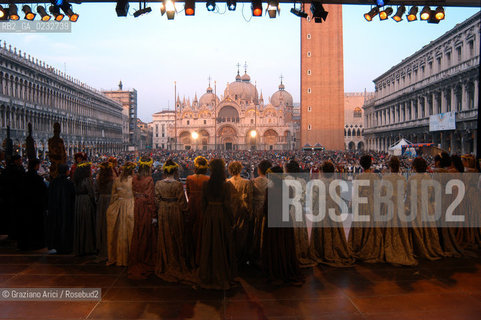 VENEZIA CARNEVALE FESTA DELLE MARIE © 2004 Graziano Arici/Rosebud2 MASCHERA
