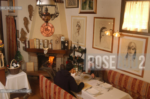 CAVALLINO (VENICE) ITALY - 25 FEBRUARY 2004: LAGUNA RESTAURANT ©Graziano Arici/Rosebud2 GASTRONOMIA VENEZIA