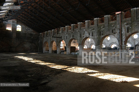 VENEZIA 19/5/04  ARSENALE LAVORI DI RESTAURO FONDERIE ©Graziano Arici/Rosebud2 CONSORZIO VENEZIA NUOVA