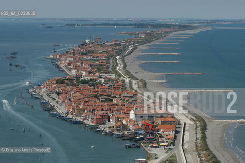 VENEZIA 25-05-04  LIDO PELLESTRINA ©Graziano Arici/Rosebud2 AEREA