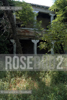 VENEZIA 22/06/04  ISOLA DEL LAZZARETTO VECCHIO STATO DI FATTO PRIMA DELLINTERVENTO DEL CONSORZIO VENEZIA NUOVA ©Graziano Arici/Rosebud2