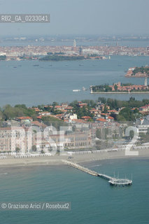 VENEZIA LIDO HOTEL EXCELSIOR ©Graziano Arici/Rosebud2 SPIAGGIA..