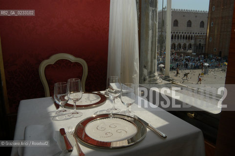 VENEZIA MAGGIO 2005 THE RESTAURANT  QUADRI  ©Graziano Arici/Rosebud2 GASTRONOMIA RISTORANTE