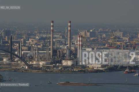 VENEZIA 18/09/05 FOTO AEREE DI PORTO MARGHERA ©Graziano Arici/Rosebud2