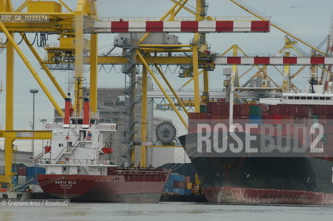 VENEZIA SETTEMBRE 2005 : PORTOMARGHERA - PORTO COMMERCIALE ©Graziano Arici/Rosebud2 NAVE