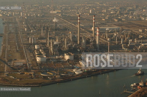 VENEZIA 11 GENNAIO 2006 - FOTO AEREA DI PORTO MARGHERA ©Graziano Arici/Rosebud2 AEREA