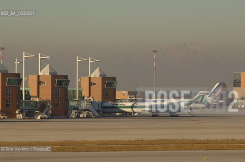 VENEZIA 11 GENNAIO 2006 - FOTO AEREA DELLAEREOPORTO MARCO POLO ©Graziano Arici/Rosebud2 AEREA