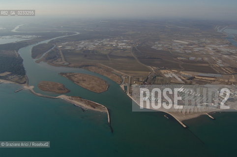 VENETO 03/02/06 - FOTO AEREEA DELLA FOCE DEL FIUME ADIGE ©Graziano Arici/Rosebud2 GEO