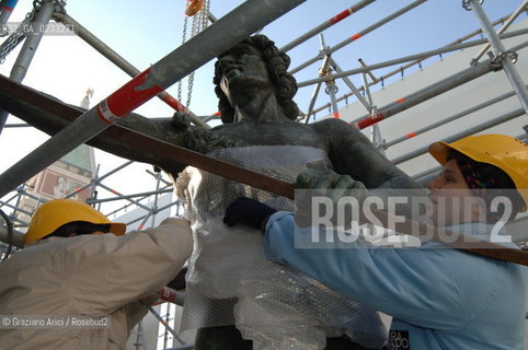 VENEZIA 25 GENNAIO 2006 - LAVORI DI RESTAURO DELLA TORRE DELLOROLOGIO ©Graziano Arici/Rosebud2 BRANDOLIN & DOTTOR