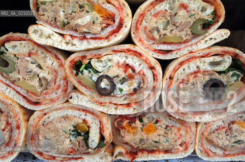 VENEZIA 2006 - TURISMO A VENEZIA KITSCH MASCHERA GASTRONOMIA ©Graziano Arici/Rosebud2