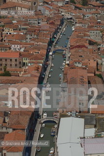 VENEZIA 25 MAGGIO 2006 - FOTO AEREA DELLISOLA DI MURANO ©Graziano Arici/Rosebud2 LAGUNA