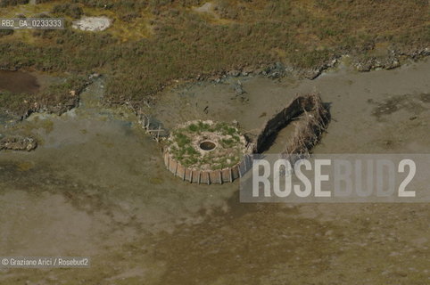 VENEZIA 25 MAGGIO 2006 - FOTO AEREA DELLE BARENE NELLA LAGUNA DI VENEZIA  ©Graziano Arici/Rosebud2 PESCA