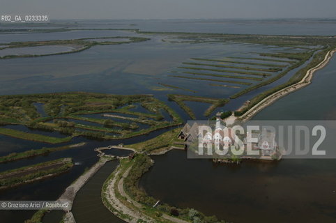 VENEZIA 25 MAGGIO 2006 - FOTO AEREA DELLE VALLE DA PESCA DI  VALLE ZAPPA ©Graziano Arici/Rosebud2 BARENA LAGUNA