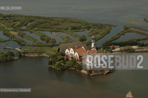 VENEZIA 25 MAGGIO 2006 - FOTO AEREA DELLE VALLE DA PESCA DI  VALLE ZAPPA ©Graziano Arici/Rosebud2 BARENA LAGUNA