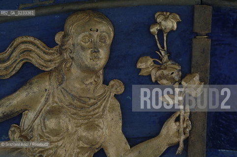 VENEZIA 12/05/06 - DETTAGLI DELLE DECORAZIONI DELLA FACCIATA DELLA TORRE DELLOROLOGIO ©Graziano Arici/Rosebud2