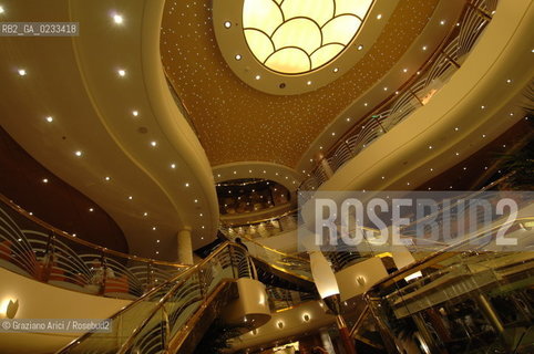 VENICE 29 JULY 2006 - THE LAUNCHING OF THE LINER MSC MUSICA OF MSC CROCIERE ©Graziano Arici/Rosebud2 VENEZIA NAVE CROCIERA TRANSATLATICO