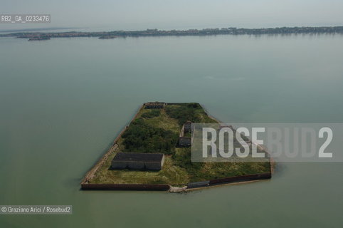 VENEZIA 29/07/06 FOTO AEREA DELL“ISOLA DI S.SPIRITO ©Graziano Arici/Rosebud2