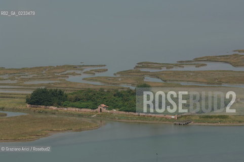 VENEZIA 29/07/06 FOTO AEREA DELLISOLA DI S.ARIANO ©Graziano Arici/Rosebud2