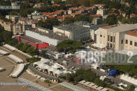 VENEZIA SETTEMBRE 2006 - FOTO AEREE DEL PALAZZO DEL CINEMA AL  LIDO DI VENEZIA ©Graziano Arici/Rosebud2