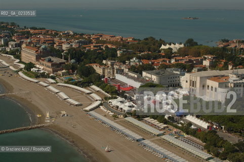 VENEZIA SETTEMBRE 2006 - FOTO AEREE DEL PALAZZO DEL CINEMA AL  LIDO DI VENEZIA ©Graziano Arici/Rosebud2