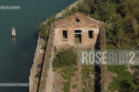 VENEZIA 10/10/06 FOTO AEREA ISOLA DI S.ANGELO DELLA POLVERE ISOLA ABBANDONATA ©Graziano Arici/Rosebud2