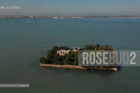 VENEZIA 10/10/06 FOTO AEREA ISOLA DI S.GIORGIO IN ALGA ISOLA ABBANDONATA ©Graziano Arici/Rosebud2