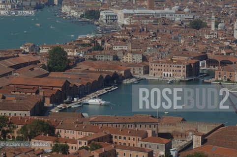 VENEZIA SETTEMBRE 2006 -  FOTO AEREE DELLARSENALE A CASTELLO  ©Graziano Arici/Rosebud2