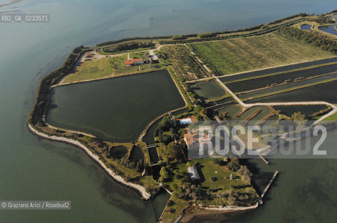 VENEZIA 10/10/06 FOTO AEREE AI LAVORI IN CORSO  PER LA RICOSTRUZIONE BARENE S.CRISTINA VALLI DA PESCA  ©Graziano Arici/Rosebud2 CONSORZIO VENEZIA NUOVA LAGUNA