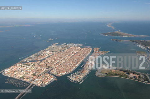 VENEZIA 10/10/06 FOTO AEREE AI LAVORI IN CORSO  PER LA RICOSTRUZIONE CHIOGGIA ©Graziano Arici/Rosebud2 CONSORZIO VENEZIA NUOVA LAGUNA