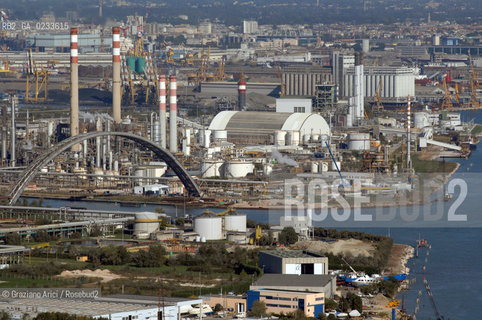 VENEZIA 10/10/06 FOTO AEREE PORTO MARGHERA ©Graziano Arici/Rosebud2 ZONA INDUSTRIALE
