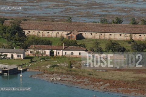 VENEZIA 10/10/06 FOTO AEREA ISOLA DEL LAZZARETTO NUOVO  ©Graziano Arici/Rosebud2