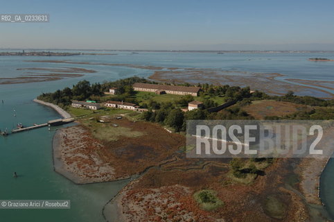 VENEZIA 10/10/06 FOTO AEREA ISOLA DEL LAZZARETTO NUOVO  ©Graziano Arici/Rosebud2