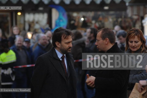VENEZIA MARZO 2007 -  MURDER OF A FRUITERER, GIAMPAOLO GRANZO, IN CANNAREGIO NEIGHBOURHOOD - MAFIA MURDER? ©Graziano Arici/Rosebud2 ASSASSINIO DEL FRUTTIVENDOLO NEL MERCATO DI S.LEONARDO