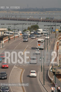 VENEZIA AGOSTO 2007 - PONTE DELLA LIBERTA A PIAZZALE ROMA @ Graziano Arici/Rosebud2