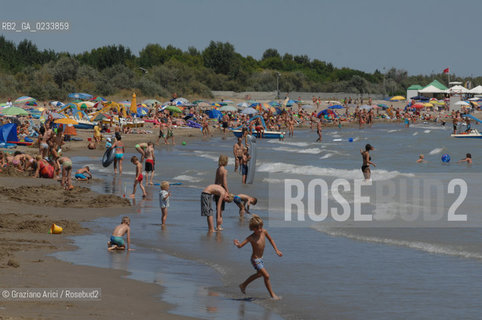 VENEZIA 1/08/2007 - LITORALE DEL CAVALLINO  ©Graziano Arici/Rosebud2 SPIAGGIA DUNE MARE