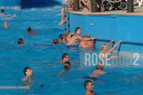 VENEZIA 1/08/2007 - LITORALE DI JESOLO ACQUALANDIA ©Graziano Arici/Rosebud2 SPIAGGIA ACQUA PISCINA