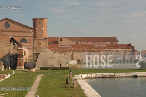 VENEZIA 25 SETTEMBRE 2007  - ARSENALE DI VENEZIA : PORTA DI TERRA, DARSENA VECCHIA BUCINTORO, CANALE DELLE GALEAZZE, STRADE CAMPAGNA, PIAZZALE DELLIMPERO ©Graziano Arici/Rosebud2 ARCHEOLOGIA INDUSTRIALE