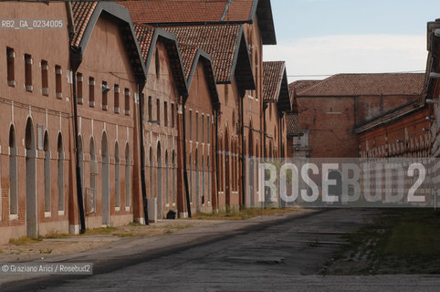 VENEZIA 25 SETTEMBRE 2007  - ARSENALE DI VENEZIA : PORTA DI TERRA, DARSENA VECCHIA BUCINTORO, CANALE DELLE GALEAZZE, STRADE CAMPAGNA, PIAZZALE DELLIMPERO ©Graziano Arici/Rosebud2 ARCHEOLOGIA INDUSTRIALE