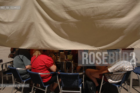 VENEZIA SETTEMBRE 2007 - TURISMO A VENEZIA  ©Graziano Arici/Rosebud2 TURISTI GONDOLA. VENELAND