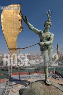 24/4/08 - LAVORI DI RESTAURO  E RISTRUTTURAZIONE DELLA PUNTA DELLA DOGANA ©Graziano Arici/Rosebud2